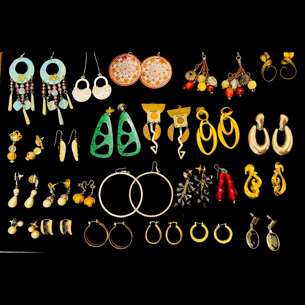 Vintage pierced earrings 25